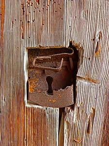 brown rusted keyhole thumbnail