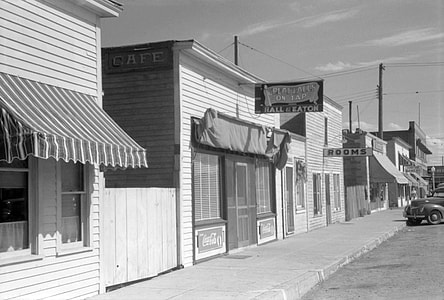 Street in Wolf Point, 1941 in Montana thumbnail