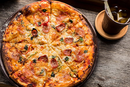 pizza and drinking cup thumbnail