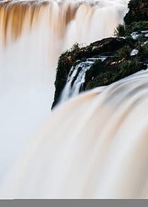 photo of horseshoe falls thumbnail