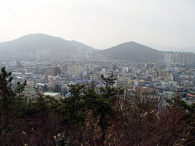 Jeongeup seen from Seonghwangsan in South Korea thumbnail