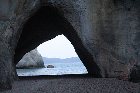 Cathedral Cove, New Zealand thumbnail
