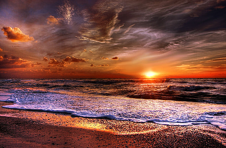 HD photo of beach at sunset thumbnail