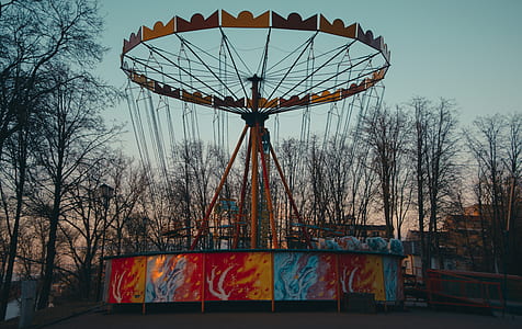 Skyflyer during Sunset thumbnail