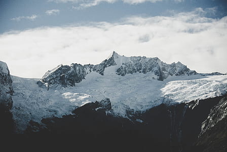 white snow-capped mountain thumbnail
