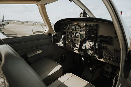 Piper Arrow Console thumbnail