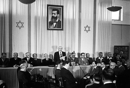 David Ben-Gurion proclaiming the Israeli Declaration of Independence in Israel in 1948 thumbnail