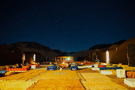 bed outdoors thumbnail