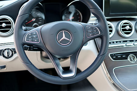 black and beige Mercedes-Benz cockpit thumbnail