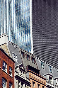 architectural photography of gray high-rise building thumbnail
