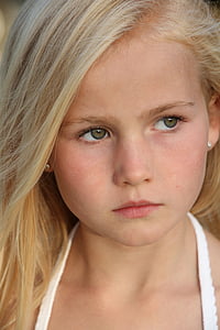 blonde, girl, seriously, portrait, beauty, green eyes thumbnail