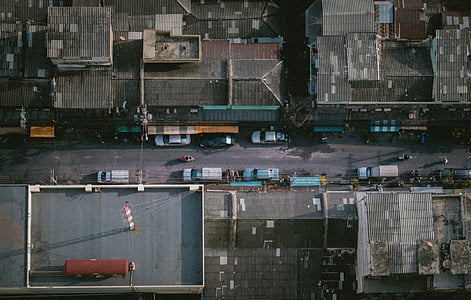 aerial view photography of cars on roadside thumbnail