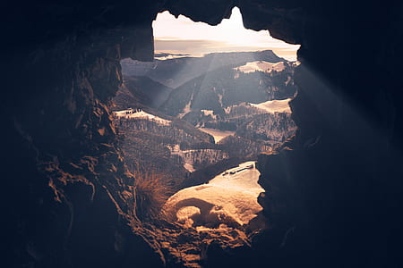 landscape photography of mountains thumbnail