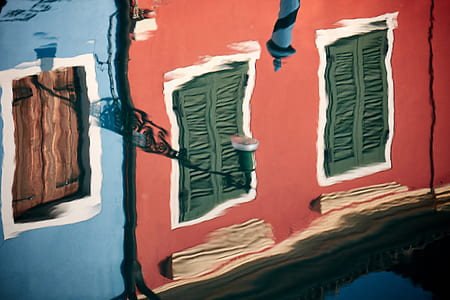 green wooden window thumbnail