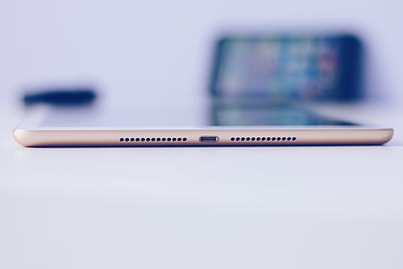 gold iPad port thumbnail