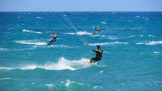 three person doing paragliding thumbnail