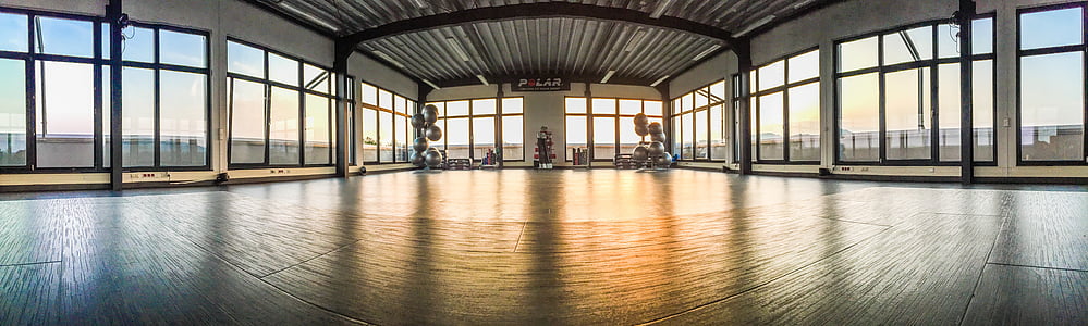 empty place surrounded by glass windows thumbnail
