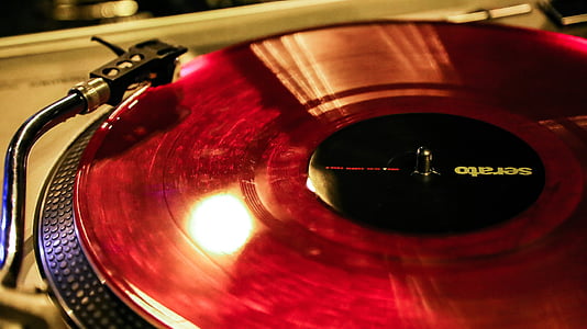 red turntable thumbnail