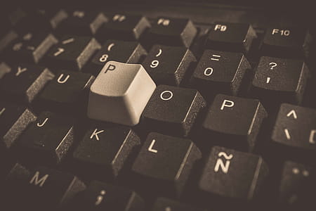 Black Computer Keyboard thumbnail