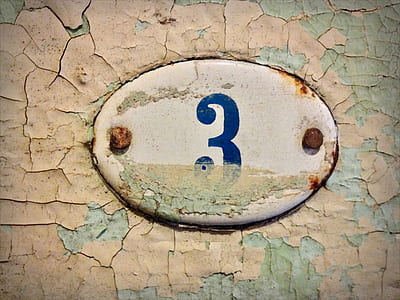 oval number 3 wall decor thumbnail
