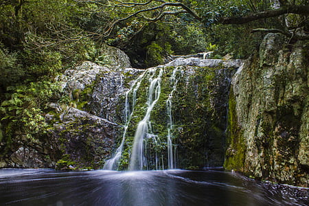 landscape photo of waterfall thumbnail
