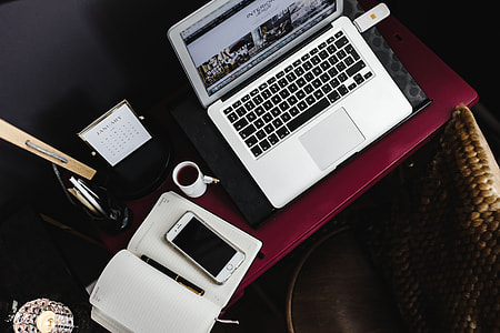 Pink desk in the home office thumbnail