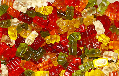 bunch of assorted-color jelly candies thumbnail
