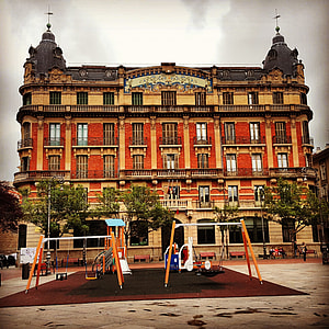 Plaza De San Francisco, Architecture thumbnail