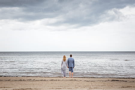 Couple on their wedding day. thumbnail