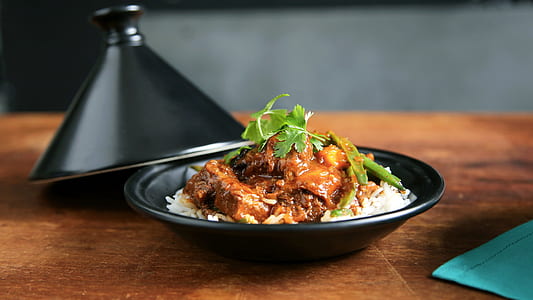 braised pork with basil leaf thumbnail