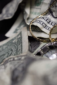 US dollar banknotes thumbnail