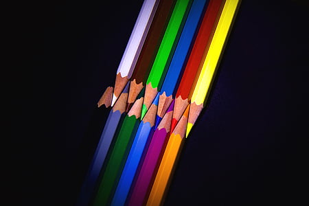 assorted-color sharpened coloring pens lot thumbnail