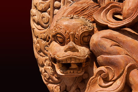 foo dog-embossed sculpture thumbnail