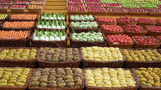 fruit stand thumbnail