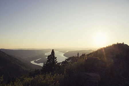 mountain silhouette thumbnail