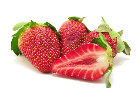 red strawberries thumbnail