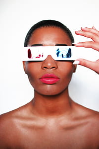 woman wearing 3D eyeglasses thumbnail