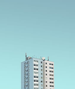 aerial photography of white building thumbnail