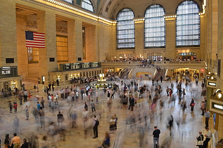 people in airport thumbnail