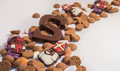 chocolates and cookies thumbnail