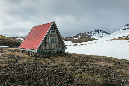 red and gray house thumbnail