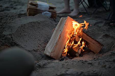 bonfire on sand thumbnail