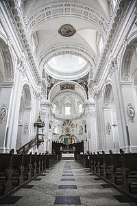 white concrete cathedral thumbnail