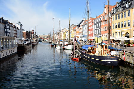 boats in body of water thumbnail