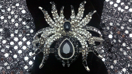 close-up photography of black gemstone silver-colored ring thumbnail
