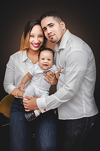 man in white button-up dress shirt thumbnail