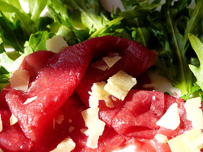 fresh meat with green vegetables thumbnail