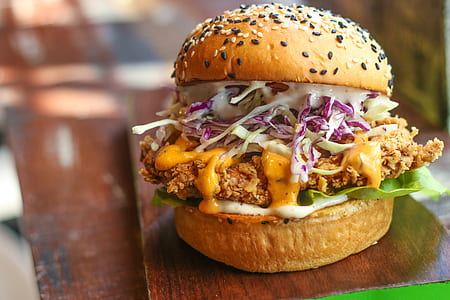 burger with chicken and cream thumbnail