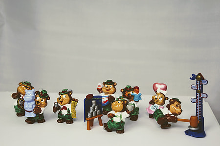 Überraschungseifigur, Top Ten Teddies thumbnail