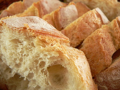 closeup photography of baked bread thumbnail